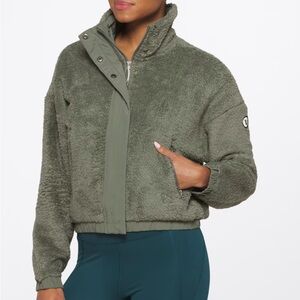 Vuori Utility Sherpa Jacket Size L